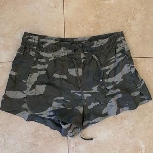 Express Camouflage Shorts